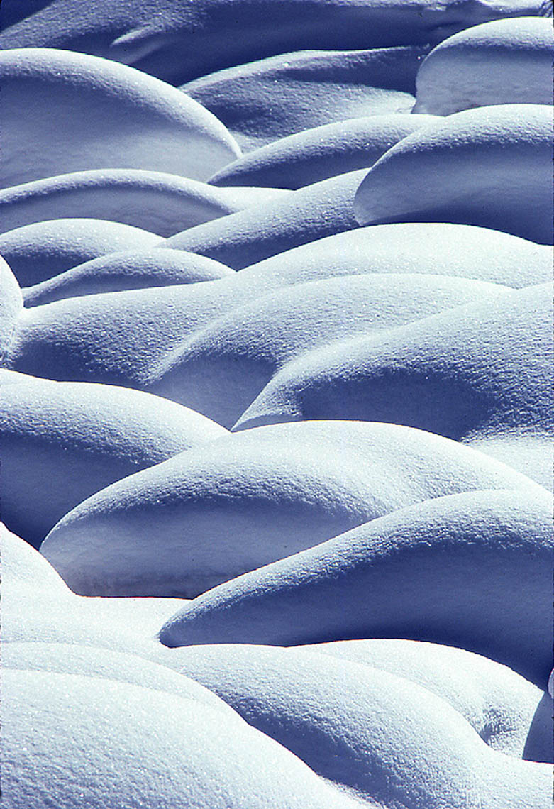snowmounds.jpg